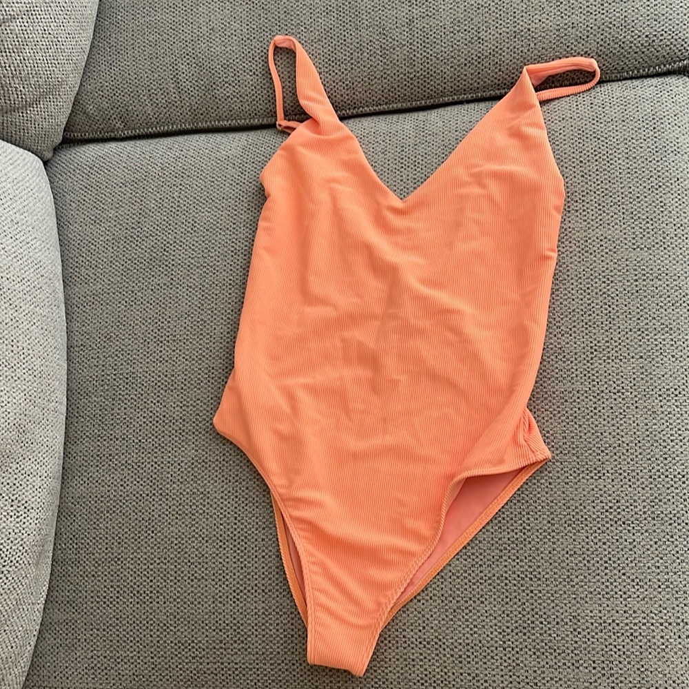 NWT Beach Riot Women’s Orange/Papaya Swim One-Piece